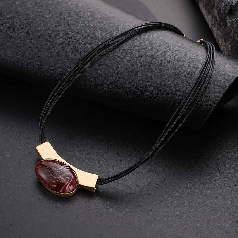 Metal Fashionable And Trendy Womens Jewelry Exaggerated High-end Necklace
