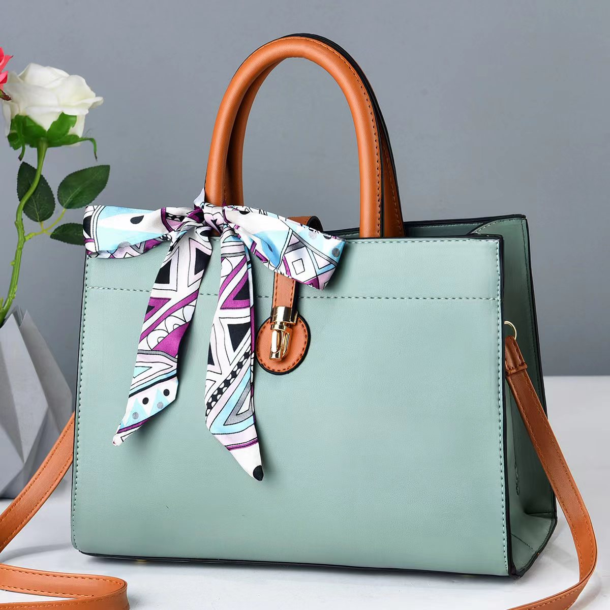 Trendy Fashion Women Crossbody Bag - Trend Shoulder Hand Bag Designer Women's Tote Bags Custom Wholesale Large Capacity Handbags
