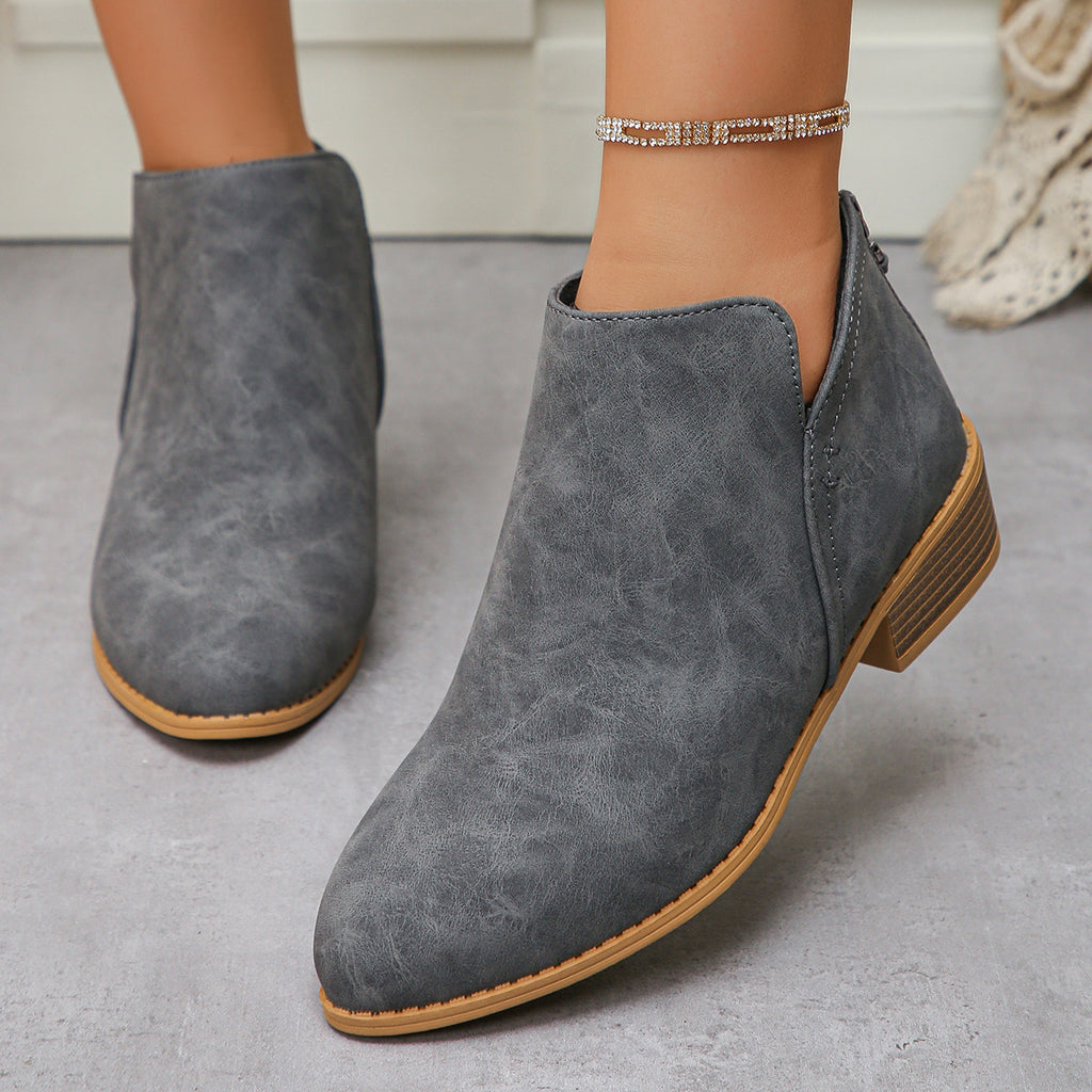 Women's Pointed-toe Leather Boots With Back Zipper