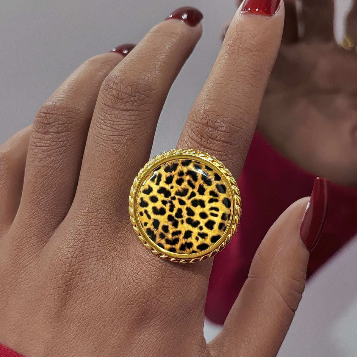 Stainless Steel Leopard-Print Circle Open Ring, Simple Stylish And Luxe-Light
